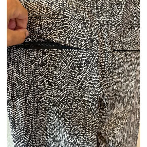 Athleta Delancey Textured Moto Tight Womens Black White Ankle Zip Size Small - Picture 5 of 9